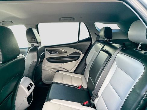 Used 2023 GMC Terrain SLT w/ Infotainment Package II FWD image 23