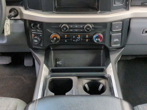 Used 2023 Ford F350 XLT AWD/4WD image 19
