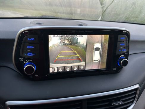 Used 2020 Hyundai Tucson Limited image 25