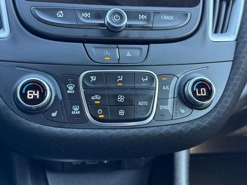 Used 2024 Chevrolet Malibu LT image 18