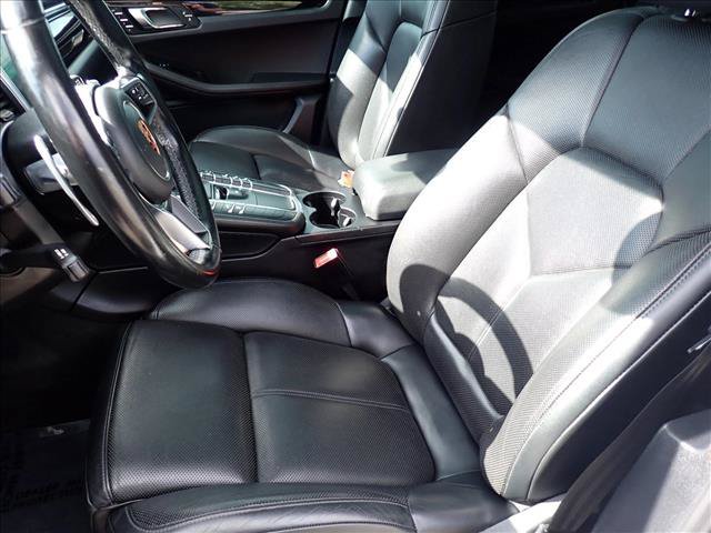 Used 2018 Porsche Macan AWD/4WD image 14
