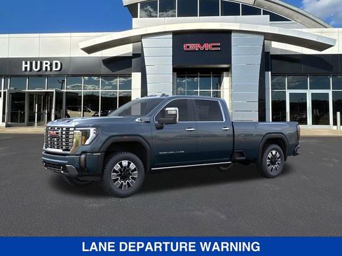 New 2026 GMC Sierra 3500 Denali w/ Denali Reserve Package AWD/4WD image 3