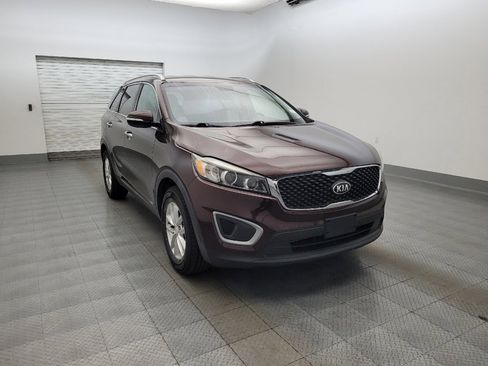 Used 2016 Kia Sorento AWD w/ LX Convenience Package image 13