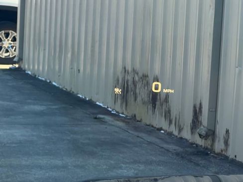 Used 2020 GMC Yukon XL Denali w/ Denali Premium Package image 25