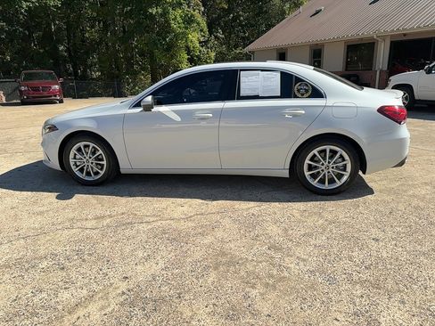 Used 2021 Mercedes-Benz A 220 image 7