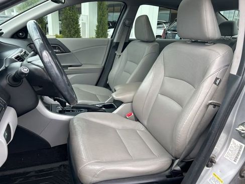 Used 2014 Honda Accord EX-L image 19