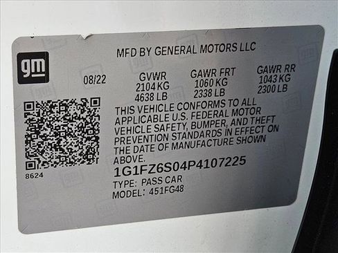 Used 2023 Chevrolet Bolt EUV Premier w/ Super Cruise Package FWD image 29