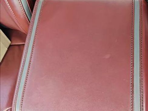 Used 2018 Ford F150 Platinum w/ Equipment Group 701A Luxury image 23