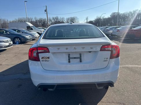 Used 2011 Volvo S60 T6 image 6