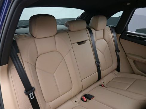 Certified 2026 Porsche Macan AWD/4WD image 26