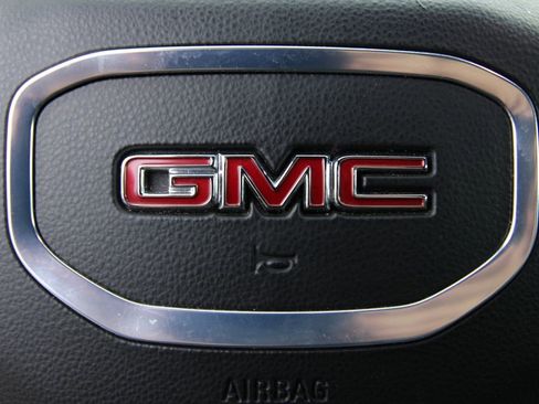 Certified 2025 GMC Sierra 3500 SLE w/ SLE Convenience Package image 19