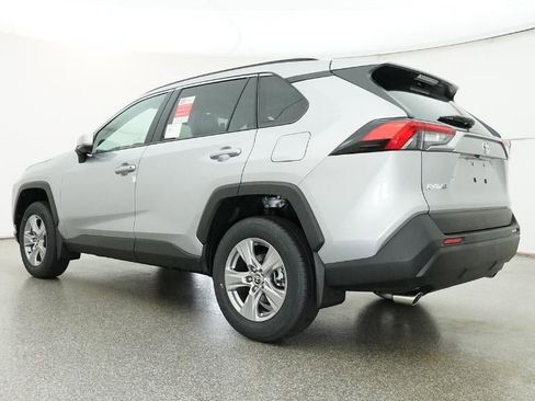 New 2025 Toyota RAV4 XLE image 39