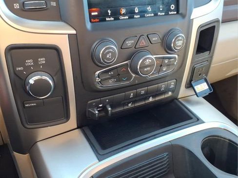 Used 2018 RAM 2500 Big Horn image 24