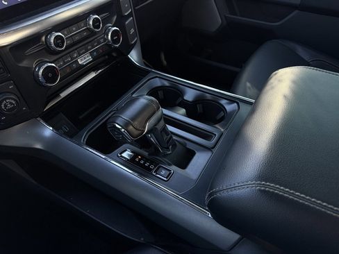 Used 2023 Ford F150 Lariat w/ Trailer Tow Package image 20