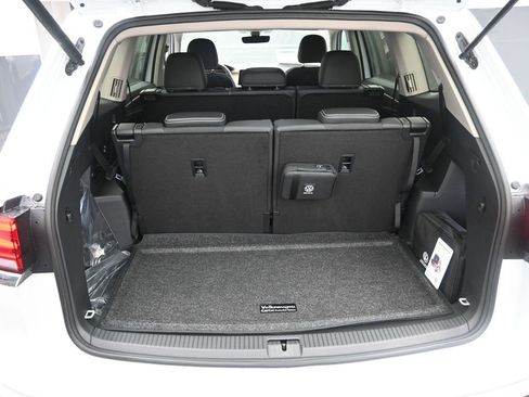 New 2026 Volkswagen Atlas SE FWD image 20