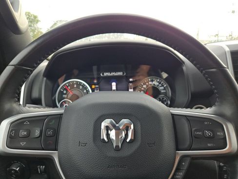 Used 2023 RAM 1500 Big Horn AWD/4WD image 30