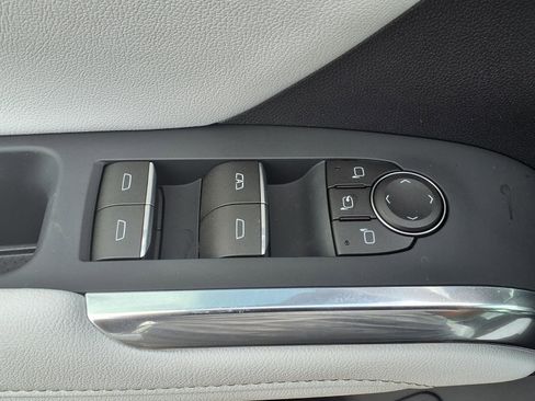 New 2026 Chevrolet Traverse High Country w/ LPO, Floor Liner Package FWD image 12