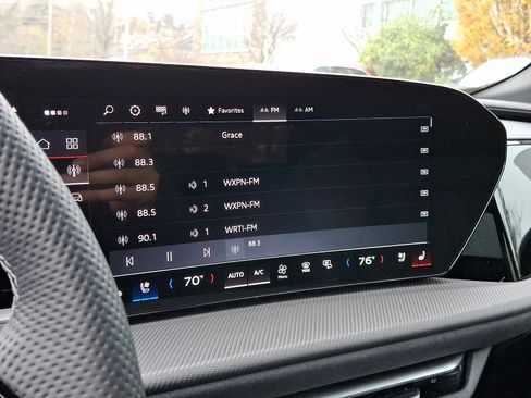 New 2025 Audi SQ5 Premium Plus image 13