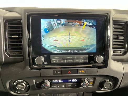 Used 2024 Nissan Frontier PRO-4X w/ Technology Package AWD/4WD image 11