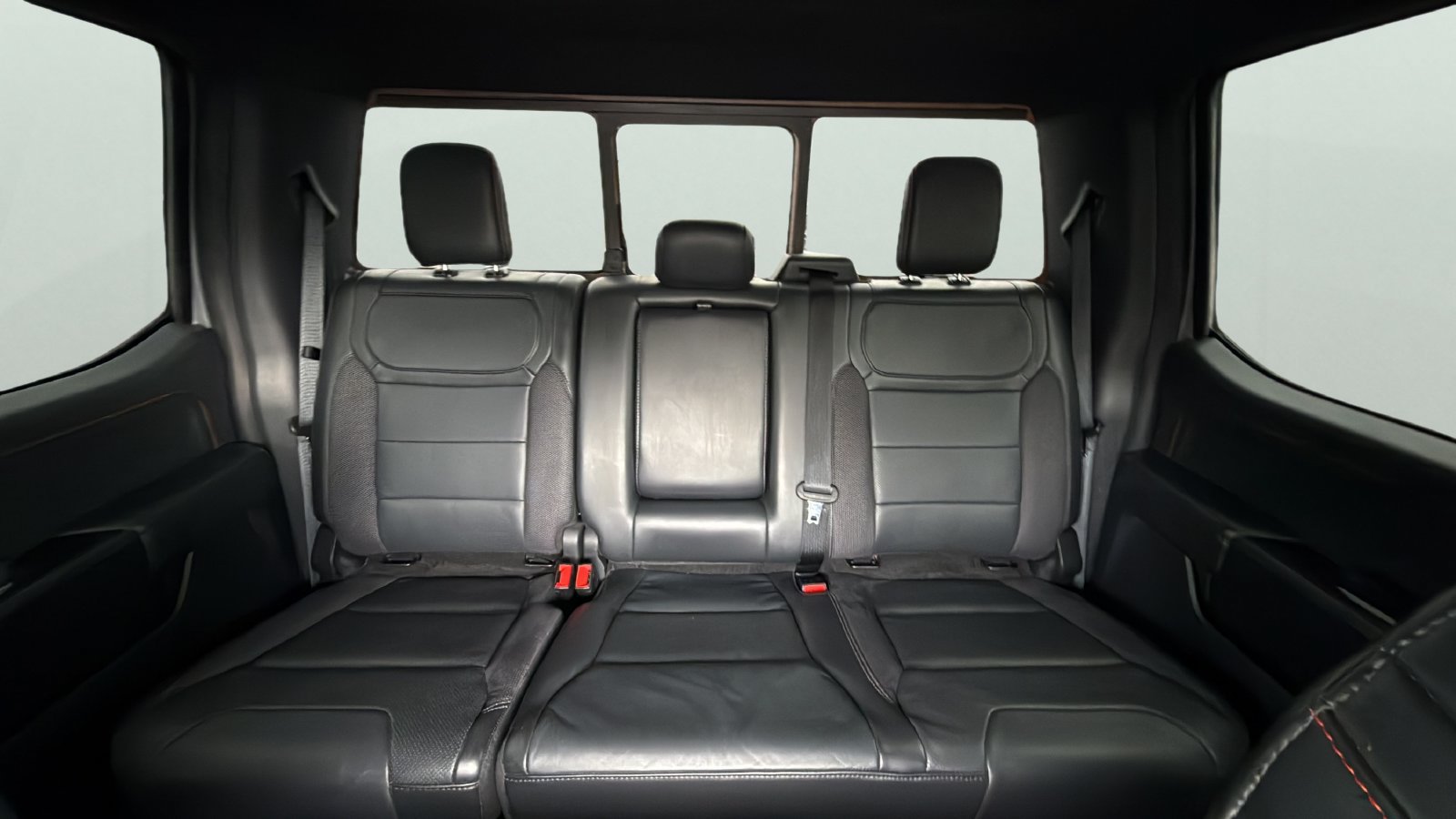 Used 2024 Ford F150 Raptor AWD/4WD image 57