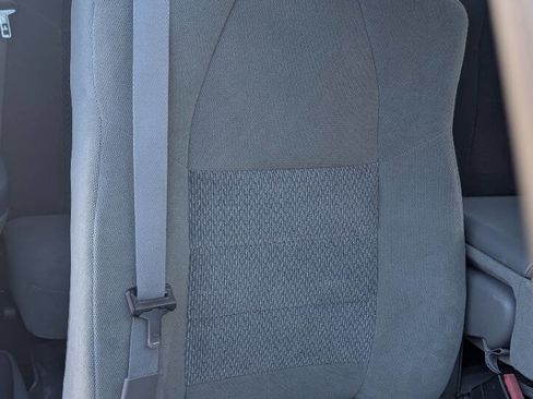 Used 2003 Ford F250 XLT image 11