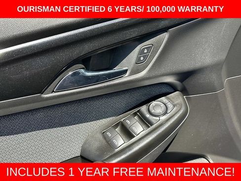 Used 2025 Chevrolet TrailBlazer LT AWD/4WD image 16