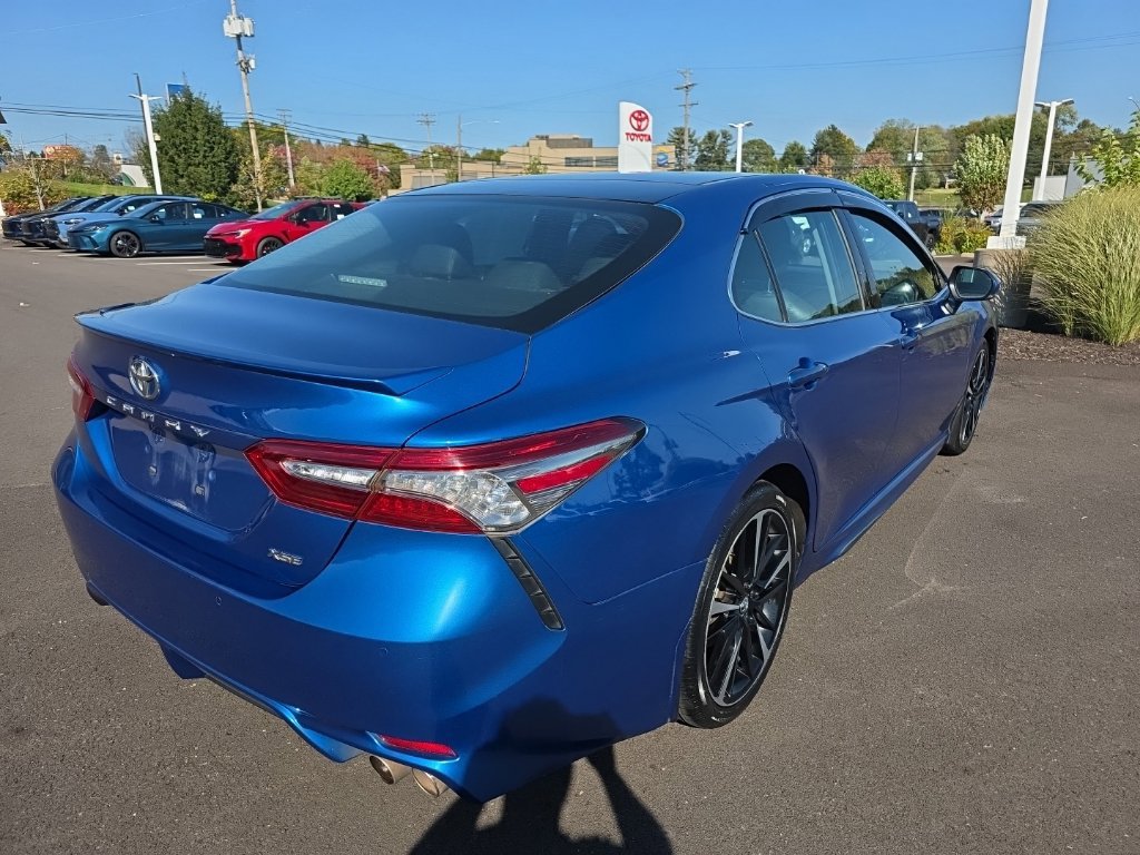 Used 2018 Toyota Camry XSE FWD image 6