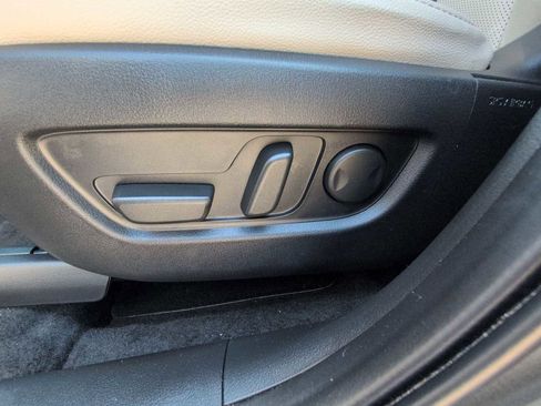 Used 2024 MAZDA CX-90 Plug-In Hybrid w/ Preferred image 17