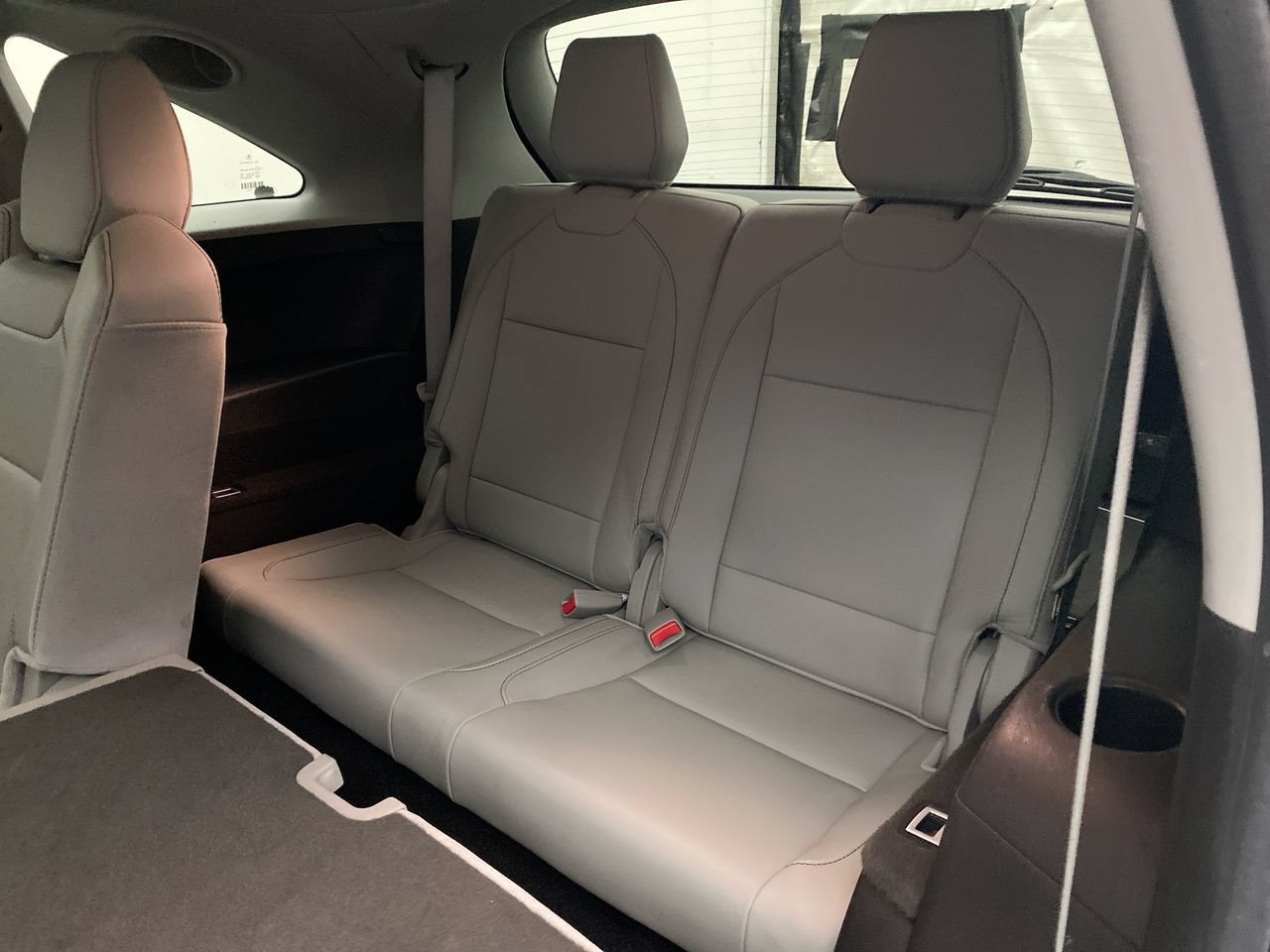 Used 2020 Acura MDX w/ Technology Package AWD/4WD image 25