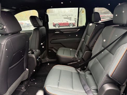 New 2026 GMC Acadia AT4 image 16