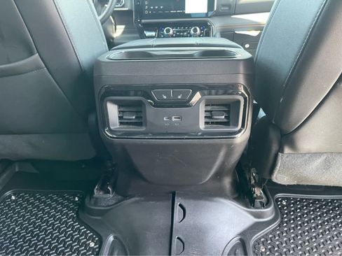 Used 2023 GMC Sierra 1500 AT4 w/ AT4 Premium Package AWD/4WD image 30