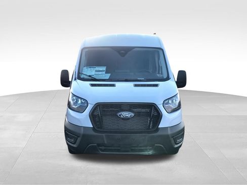 New 2026 Ford Transit 250 148 Medium Roof RWD image 3
