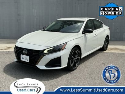 Used 2023 Nissan Altima 2.5 SR w/ SR Premium Package