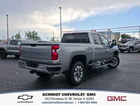 Used 2025 Chevrolet Silverado 2500 LT image 5