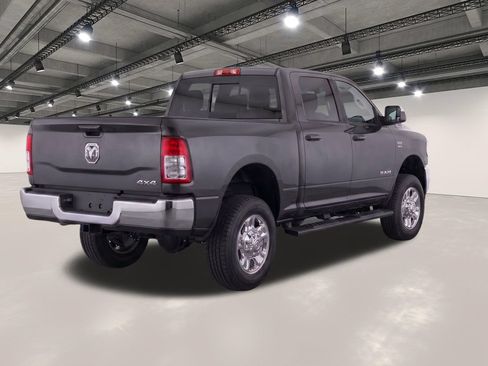 Used 2022 RAM 2500 Tradesman AWD/4WD image 4