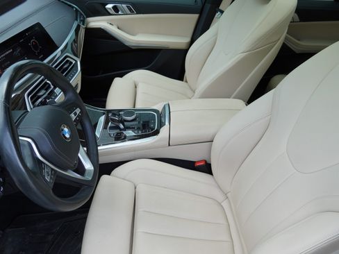 Used 2020 BMW X5 xDrive40i w/ Premium Package AWD/4WD image 11