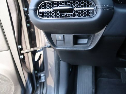 Certified 2024 Honda HR-V EX-L image 27