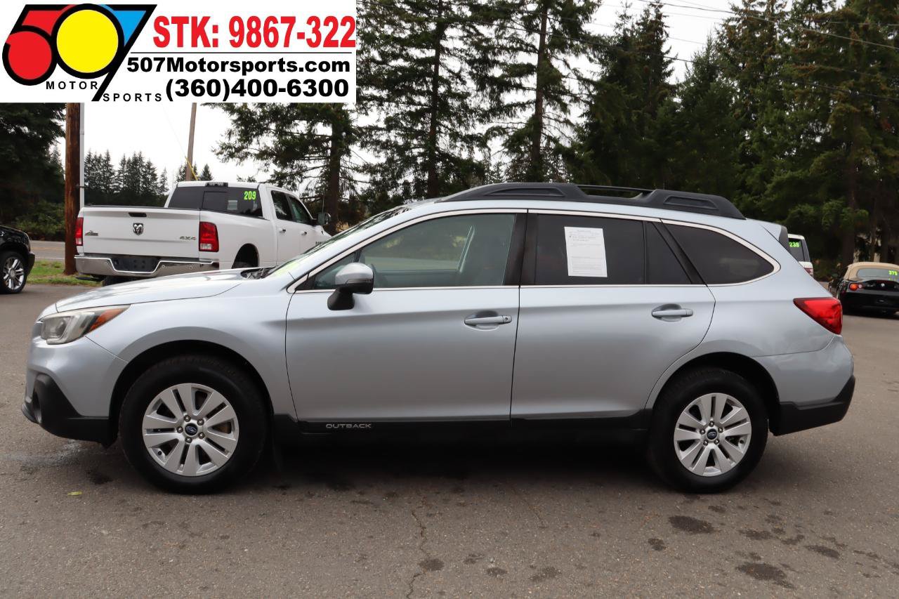 Used 2018 Subaru Outback 2.5i Premium AWD/4WD image 3