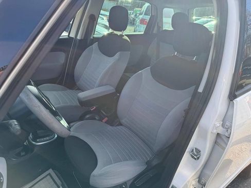 Used 2014 FIAT 500L Easy w/ Popular Equipment Group image 33