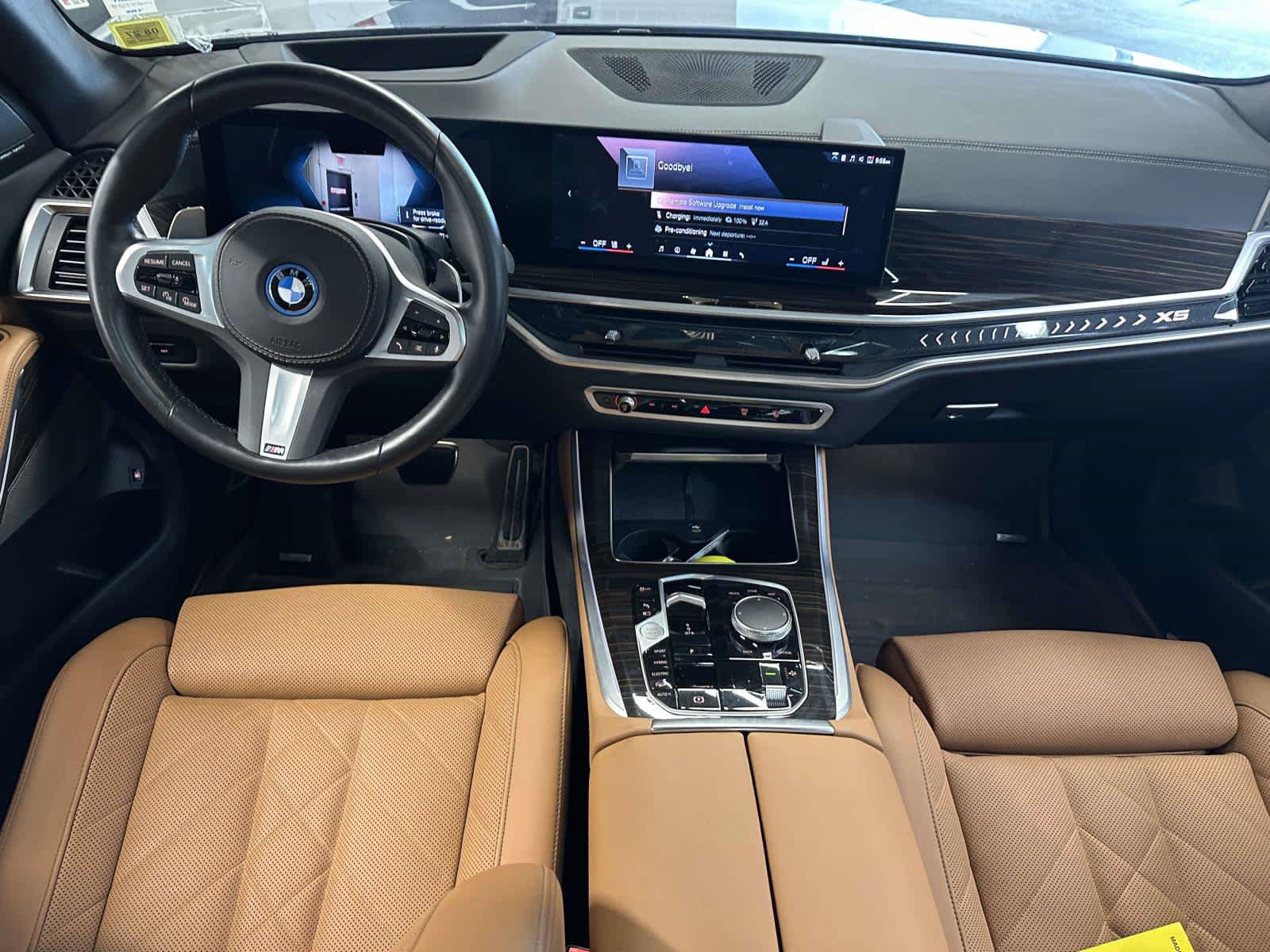 Used 2024 BMW X5 xDrive50e w/ M Sport Package AWD/4WD image 18