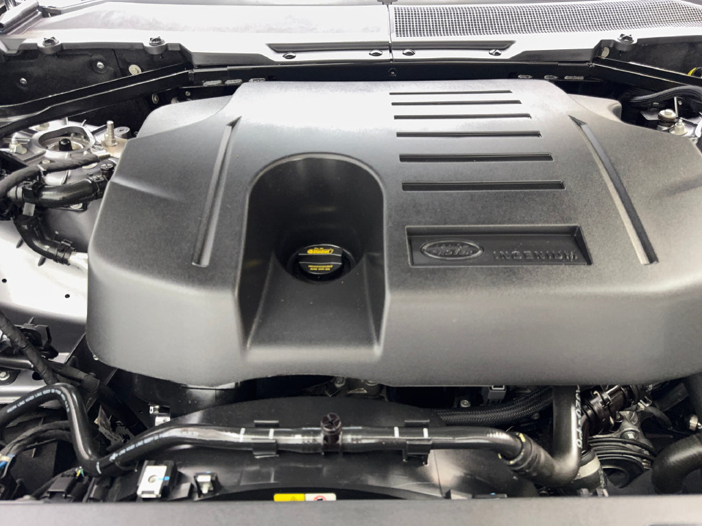 Used 2023 Land Rover Defender 110 SE AWD/4WD image 76
