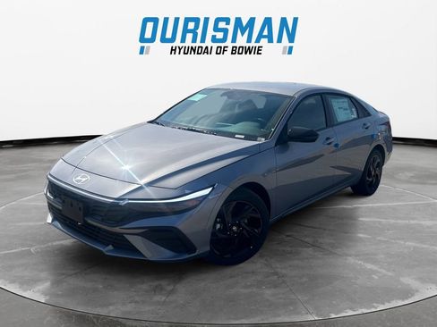 New 2026 Hyundai Elantra Sport FWD image 2