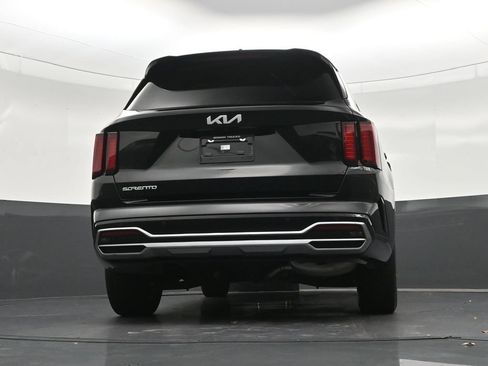 Used 2023 Kia Sorento S w/ Panoramic Sunroof Package FWD image 30