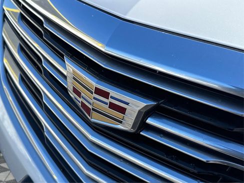 Used 2017 Cadillac XT5 Luxury w/ Driver Awareness Package image 30