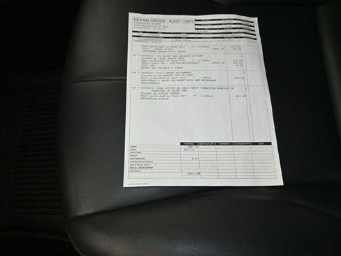 Used 2022 Toyota Highlander XLE image 16