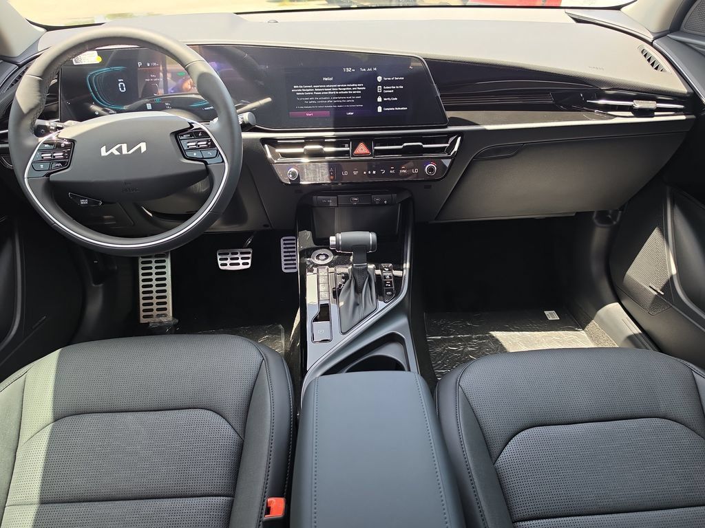 New 2026 Kia Niro SX Touring FWD image 13