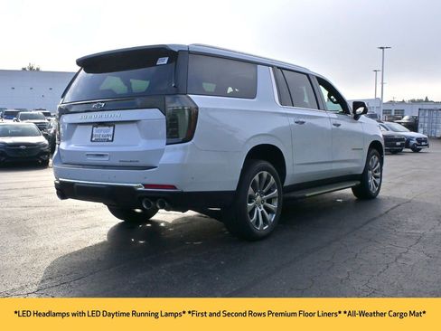 Used 2026 Chevrolet Suburban Premier w/ Sun And Tow Package image 20