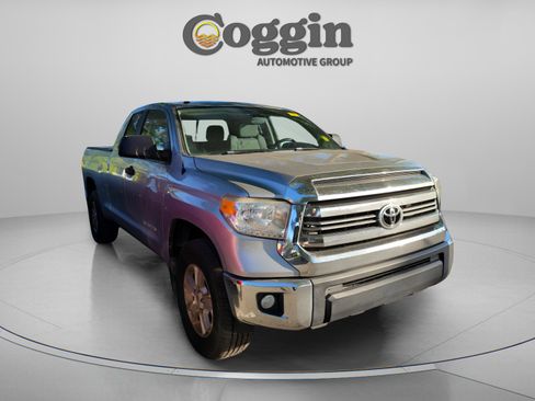 Used 2016 Toyota Tundra SR5 w/ SR5 Upgrade Package image 3
