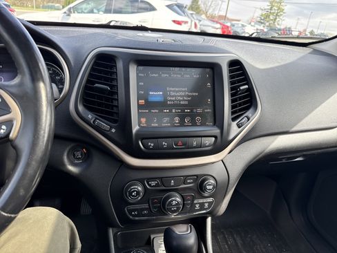 Used 2014 Jeep Cherokee Limited w/ Technology Group image 22