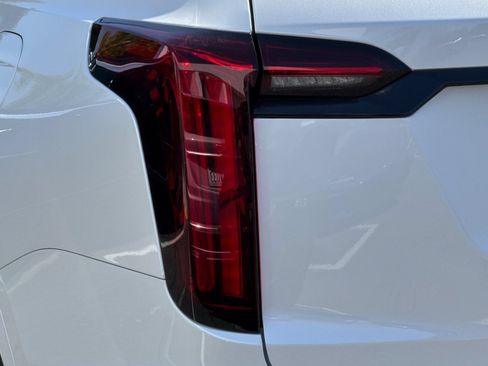 Certified 2024 Cadillac XT6 Premium Luxury AWD/4WD image 48